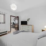 Apartment Home2book Charming Tinajo, Wifi *