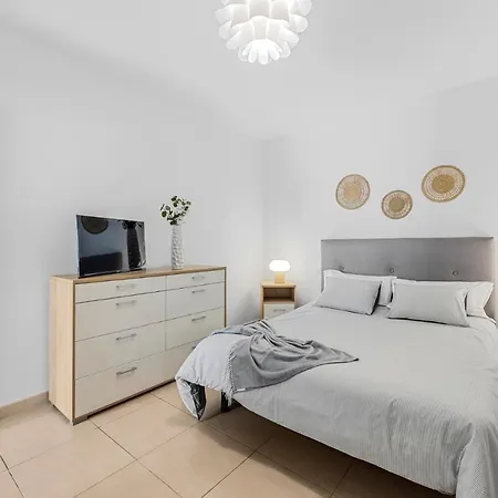 Home2book Charming Tinajo, Wifi La Santa